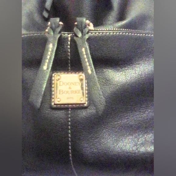 Dooney & Bourke Black Leather Shoulder Bag - Picture 5 of 7